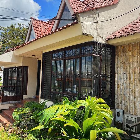 Casa En Llamas Armenia  Ngoại thất bức ảnh
